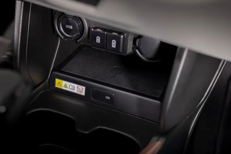 Suzuki Swift Hybrid Sakura - 135