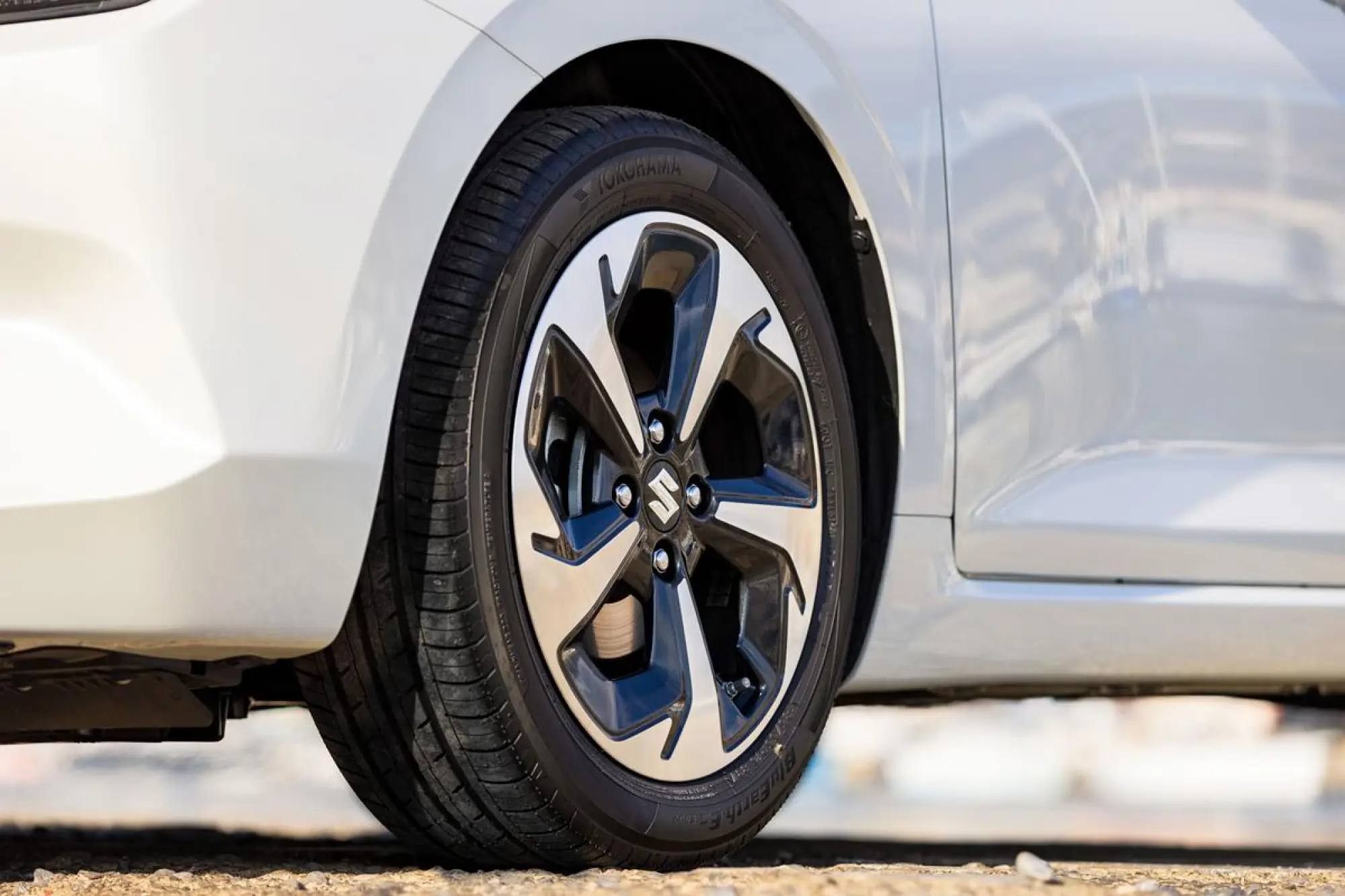 Suzuki Swift Hybrid Sakura - 49