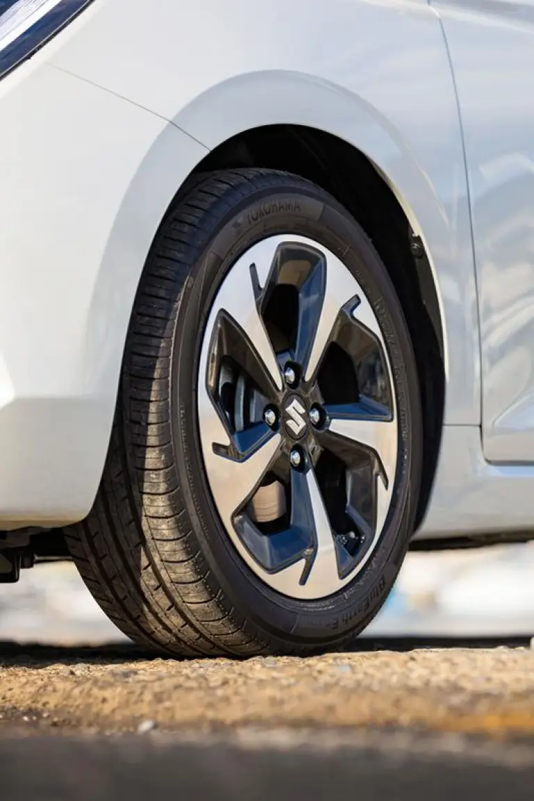 Suzuki Swift Hybrid Sakura - 50