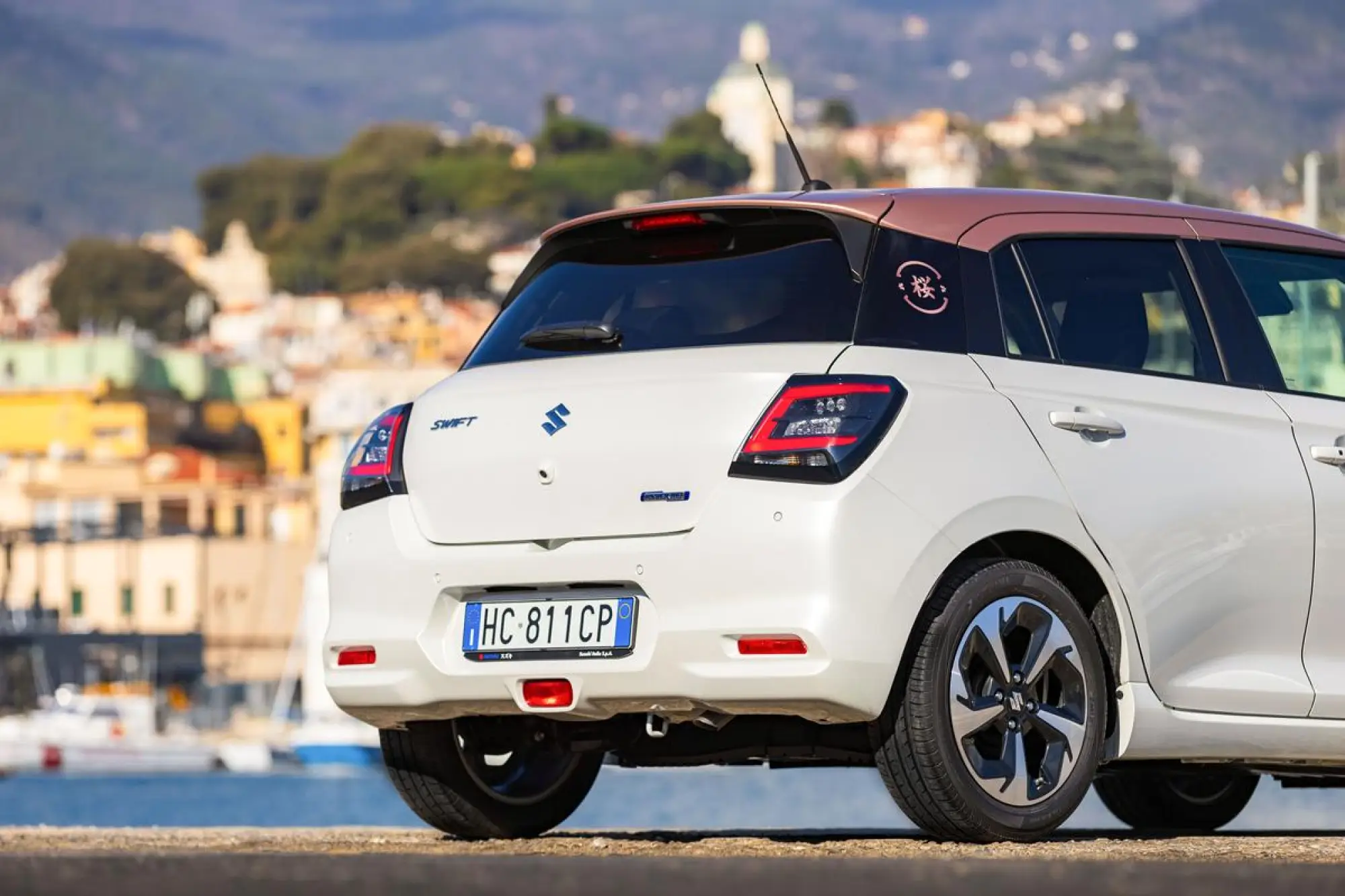 Suzuki Swift Hybrid Sakura - 52