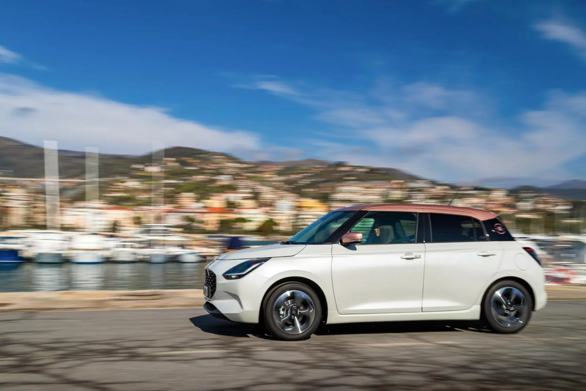 Suzuki Swift Hybrid Sakura - 6