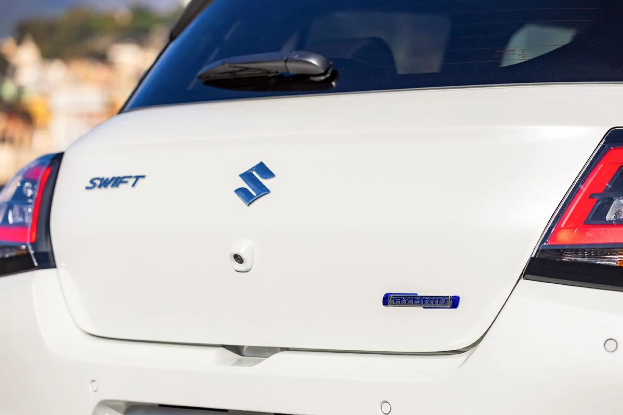 Suzuki Swift Hybrid Sakura - 62