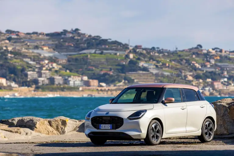 Suzuki Swift Hybrid Sakura - 66