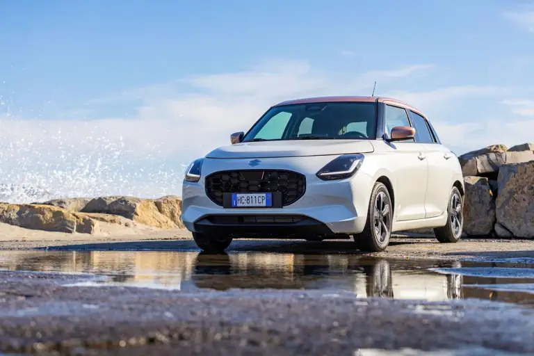 Suzuki Swift Hybrid Sakura - 69