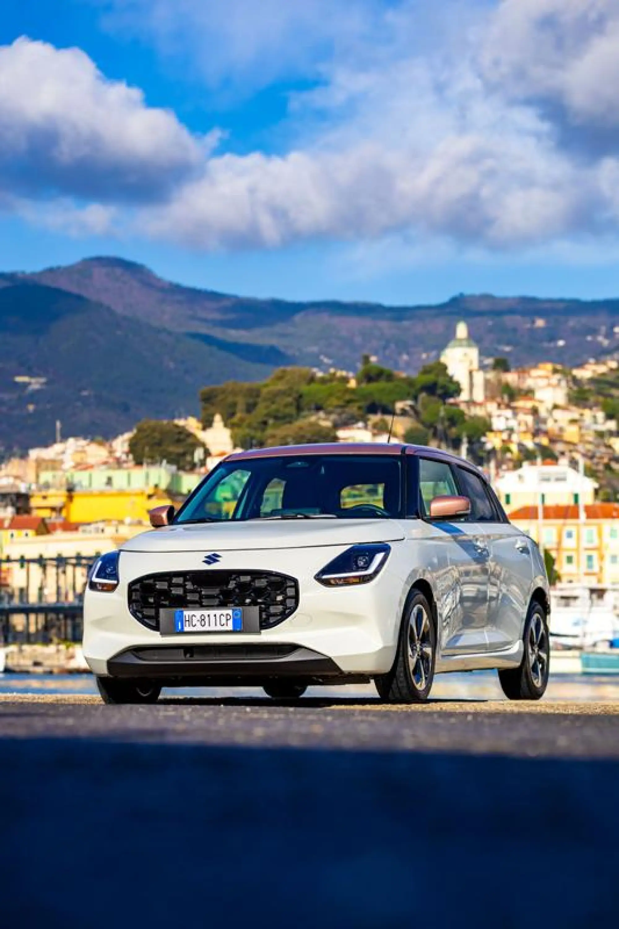 Suzuki Swift Hybrid Sakura - 72