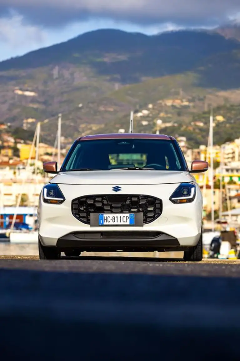 Suzuki Swift Hybrid Sakura - 74