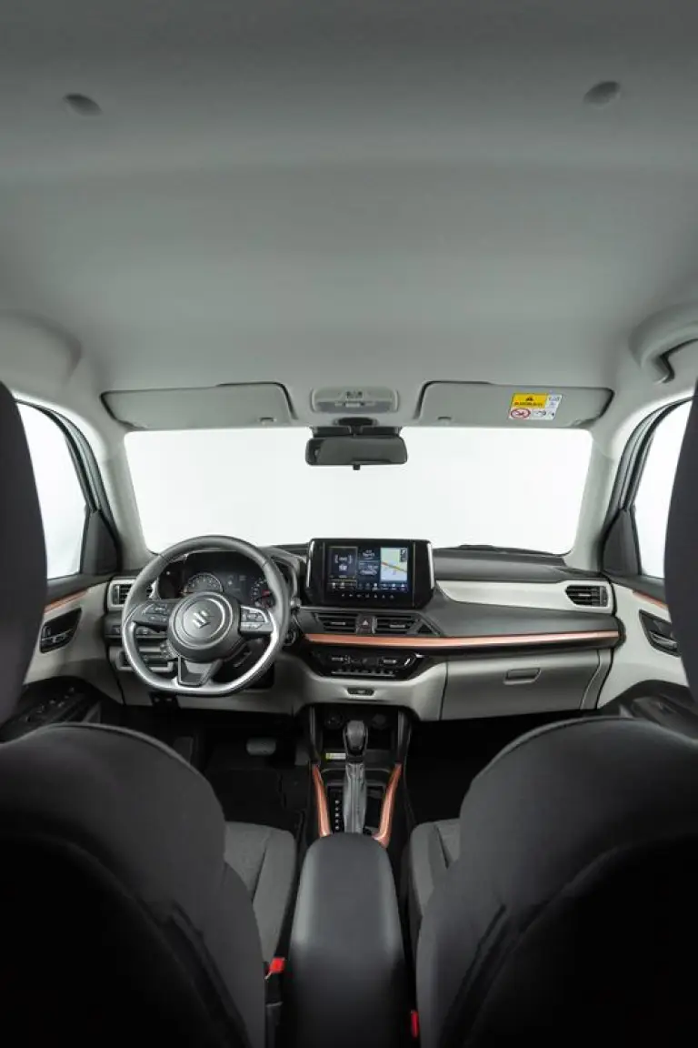 Suzuki Swift Hybrid Sakura - 82