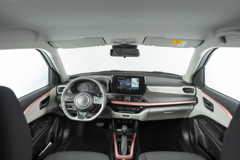 Suzuki Swift Hybrid Sakura - 78