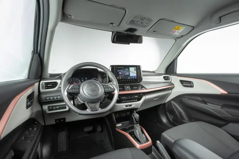 Suzuki Swift Hybrid Sakura - 79