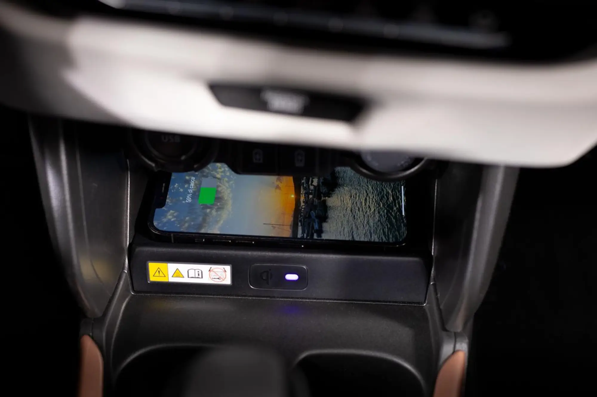 Suzuki Swift Hybrid Sakura - 90