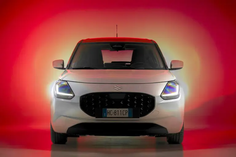 Suzuki Swift Hybrid Sakura - 88