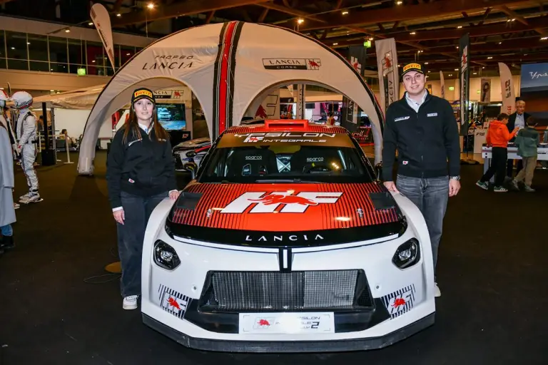 Lancia Corse HF - FIA ERC - 17