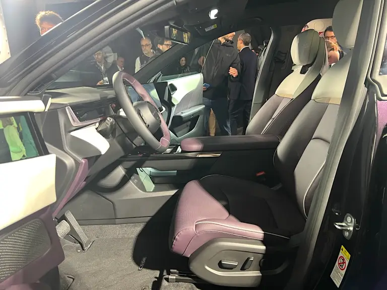 Mazda CX-6e al MAXXI - 2