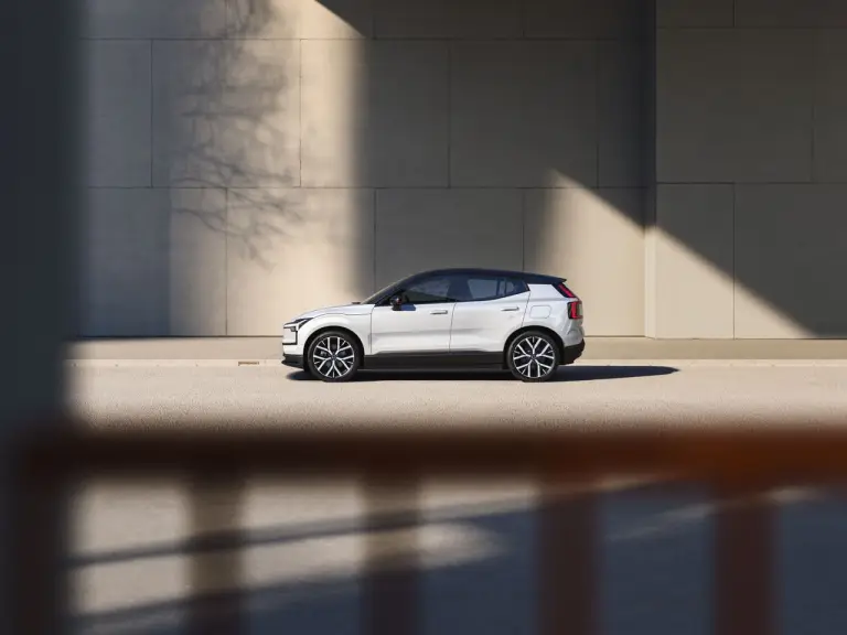 Volvo EX30 2026 - Foto ufficiali - 8