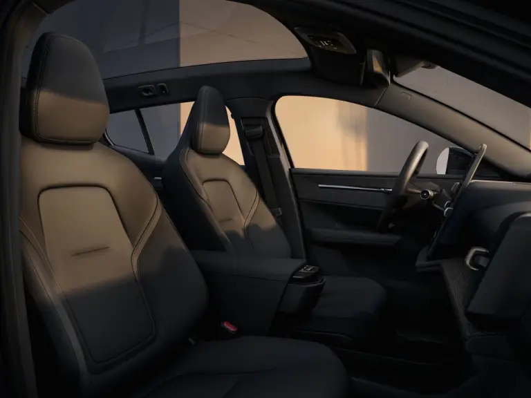 Volvo EX30 2026 - Foto ufficiali - 15