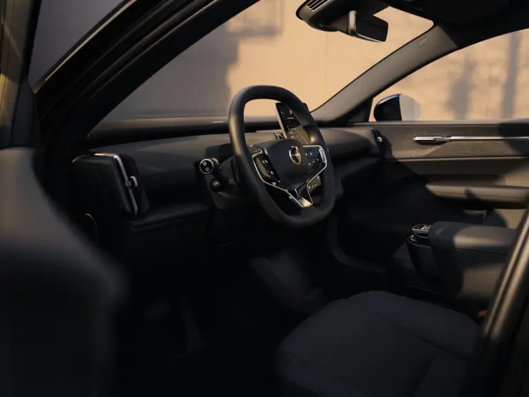 Volvo EX30 2026 - Foto ufficiali - 14