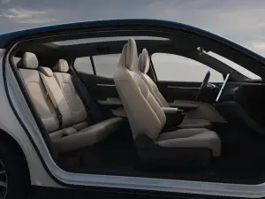Volvo EX30 2026 - Foto ufficiali