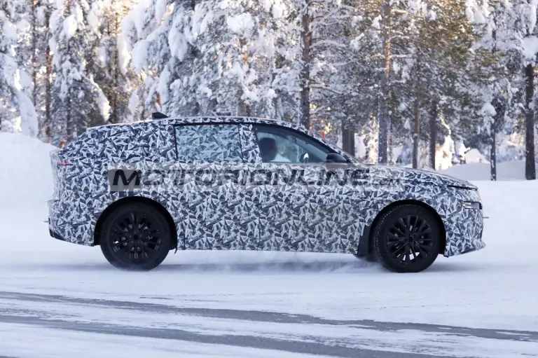 Lancia Gamma - Foto spia 25-2-2026 - 4