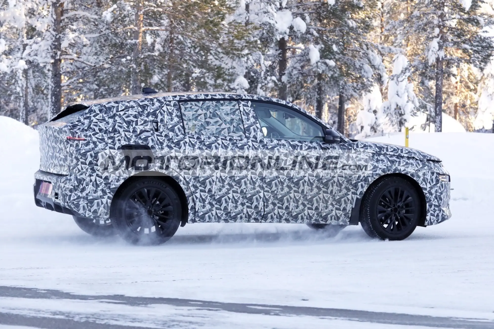 Lancia Gamma - Foto spia 25-2-2026 - 14