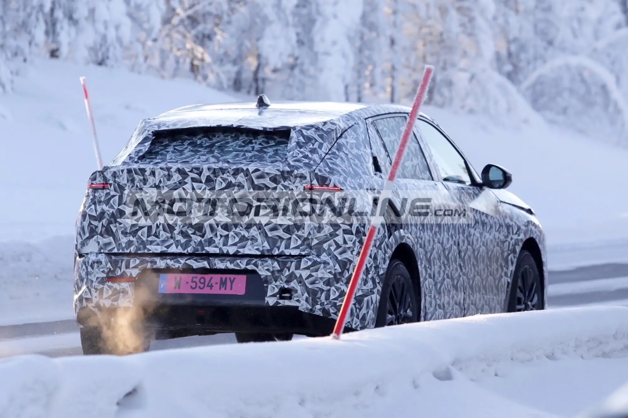 Lancia Gamma - Foto spia 25-2-2026 - 21