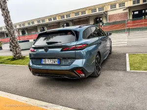 Peugeot 308 2026 - Primo Contatto