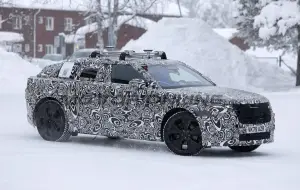 Range Rover Velar 2027 - Foto spia 27-02-2026