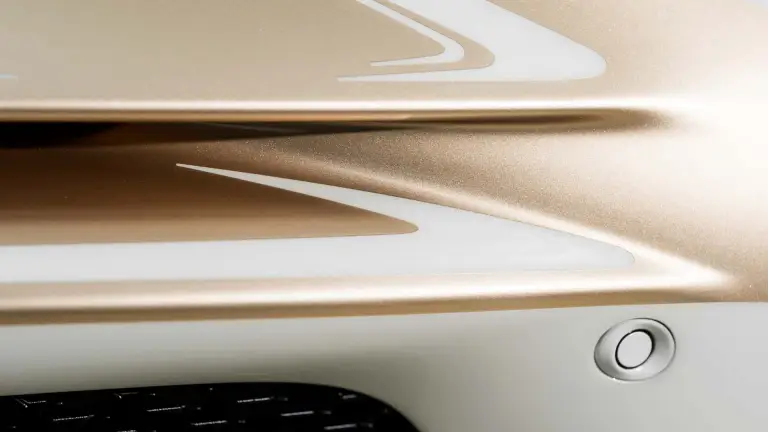 Bugatti Mistral La Perle Rare - 17