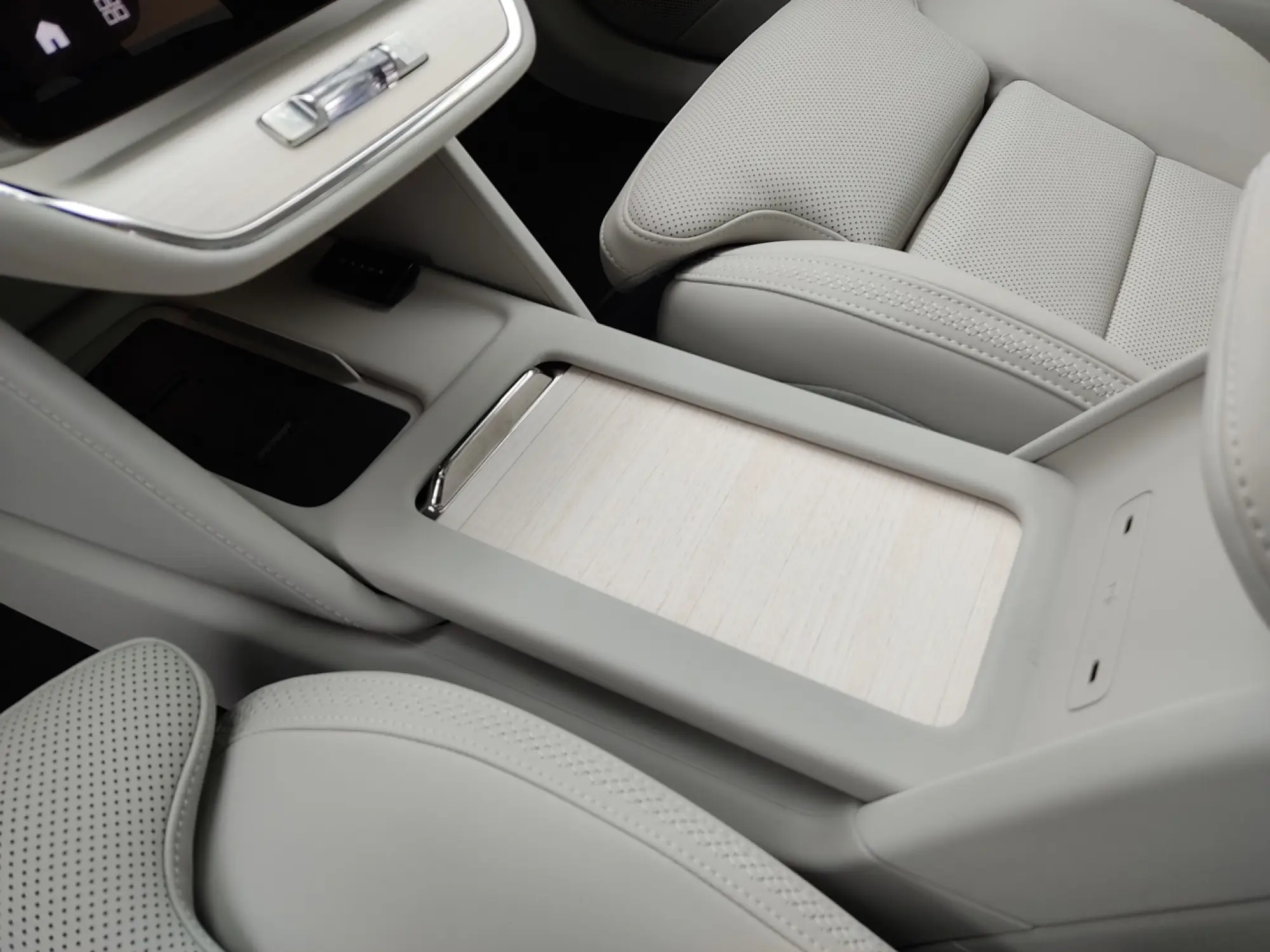 Volvo ES90 2026 - Prova Bologna - 23