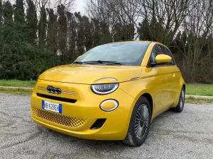 Fiat 500 Hybrid 2026 - Come va