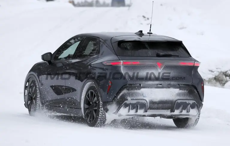 Cupra Raval 2026 - Foto spia 04-03-2026 - 14