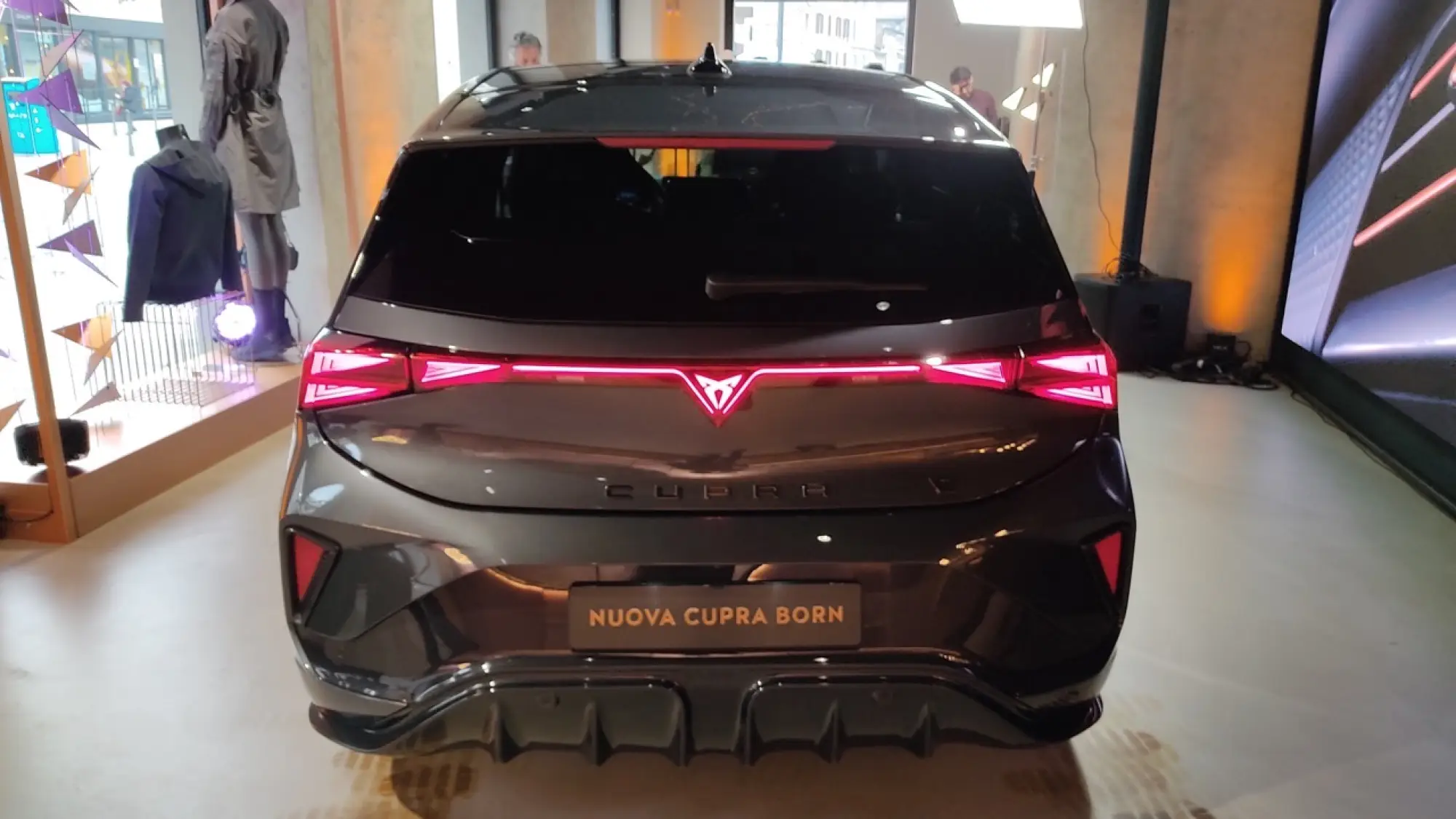 Cupra Born 2026 - Foto live Milano - 31