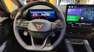 Cupra Born 2026 - Foto live Milano