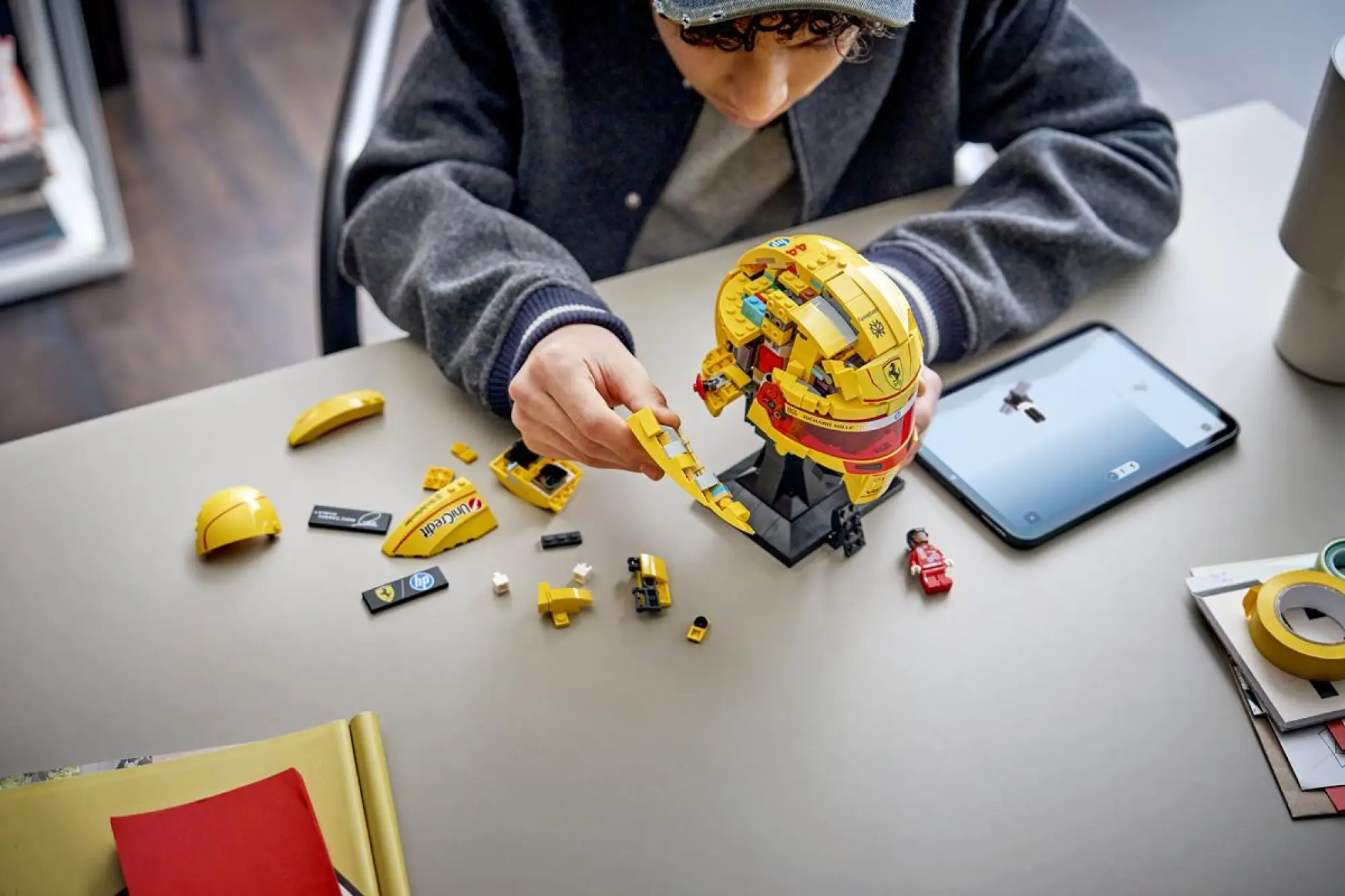 Set LEGO Caschi Scuderia Ferrari F1 - 15