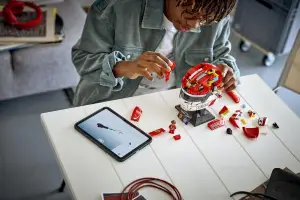 Set LEGO Caschi Scuderia Ferrari F1 - 4