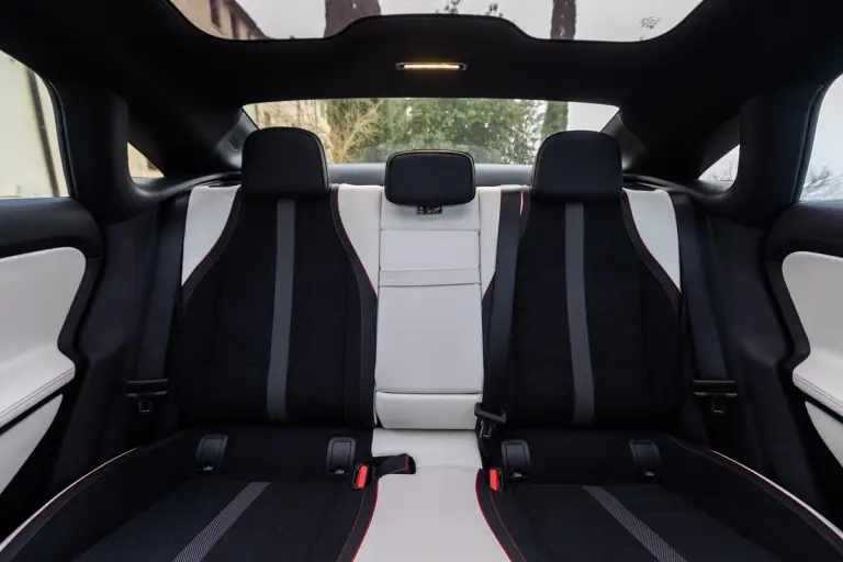 Mercedes-AMG GT Coupe4 - Interni - 1