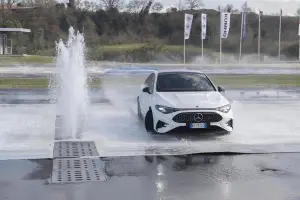 Mercedes CLA Safety Hub