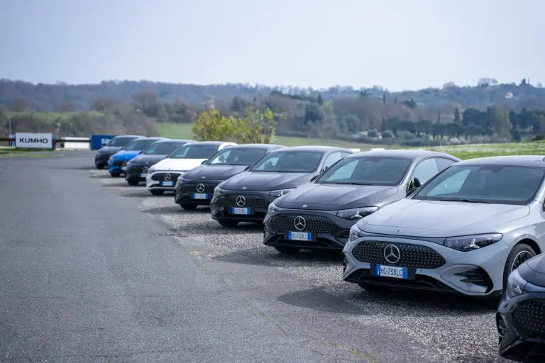 Mercedes CLA Safety Hub - 1