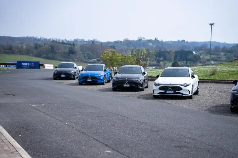 Mercedes CLA Safety Hub - 5