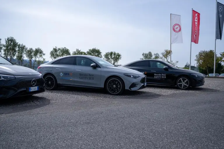 Mercedes CLA Safety Hub - 8