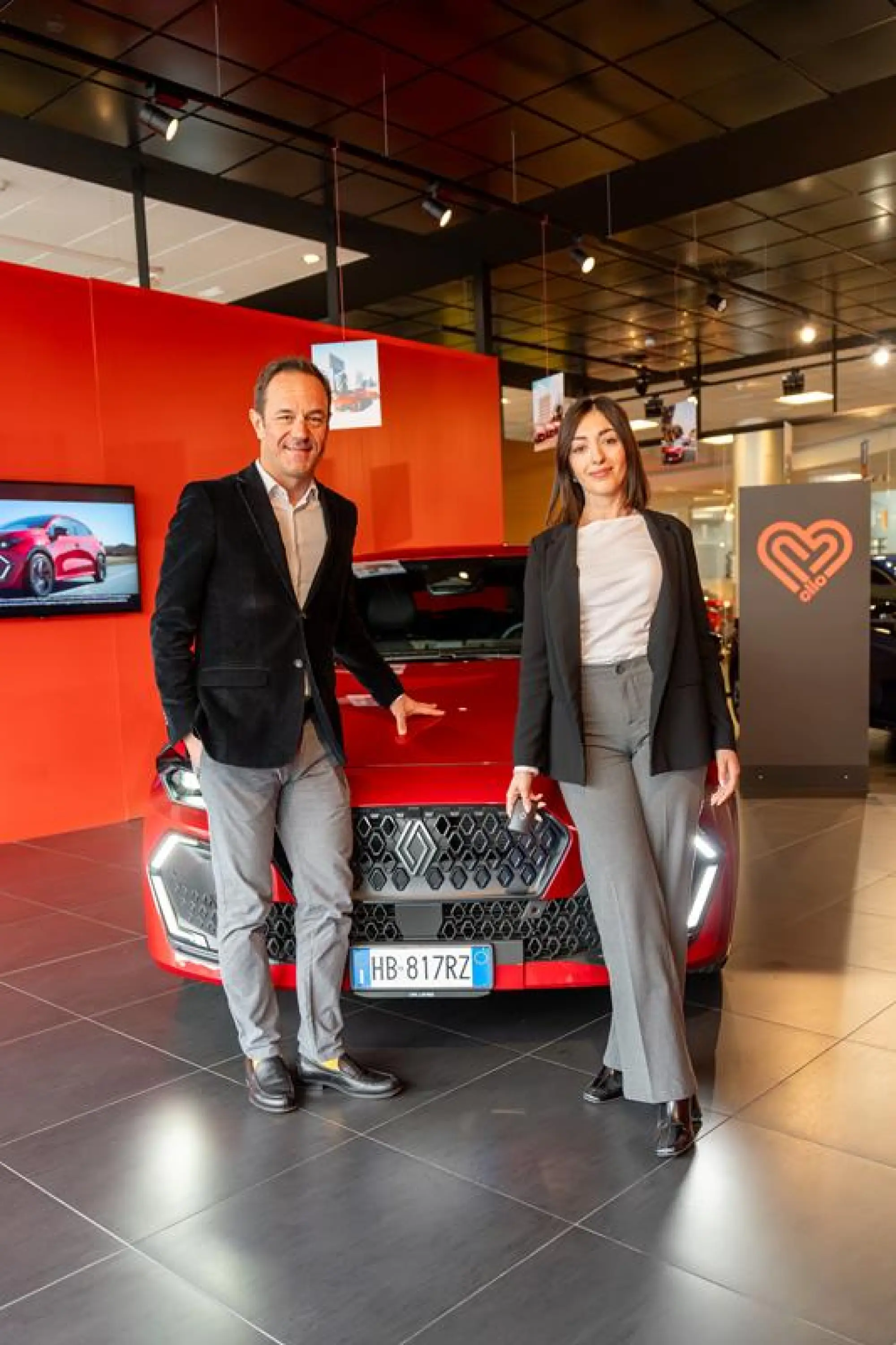 Renault Clio 2026 - 10000 ordini in Italia - 2