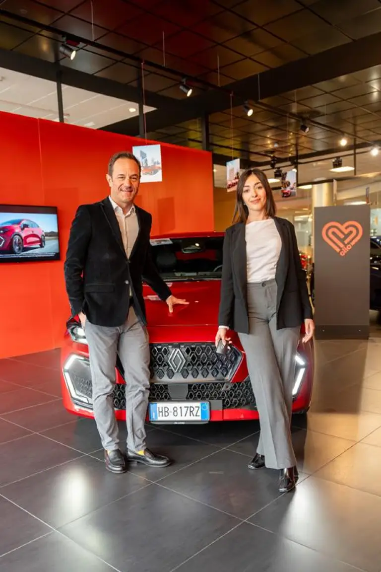 Renault Clio 2026 - 10000 ordini in Italia - 2