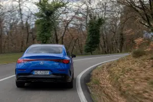 Mercedes CLA hybrid - 9