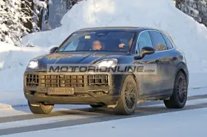 Porsche Cayenne - Foto spia 11-3-2026