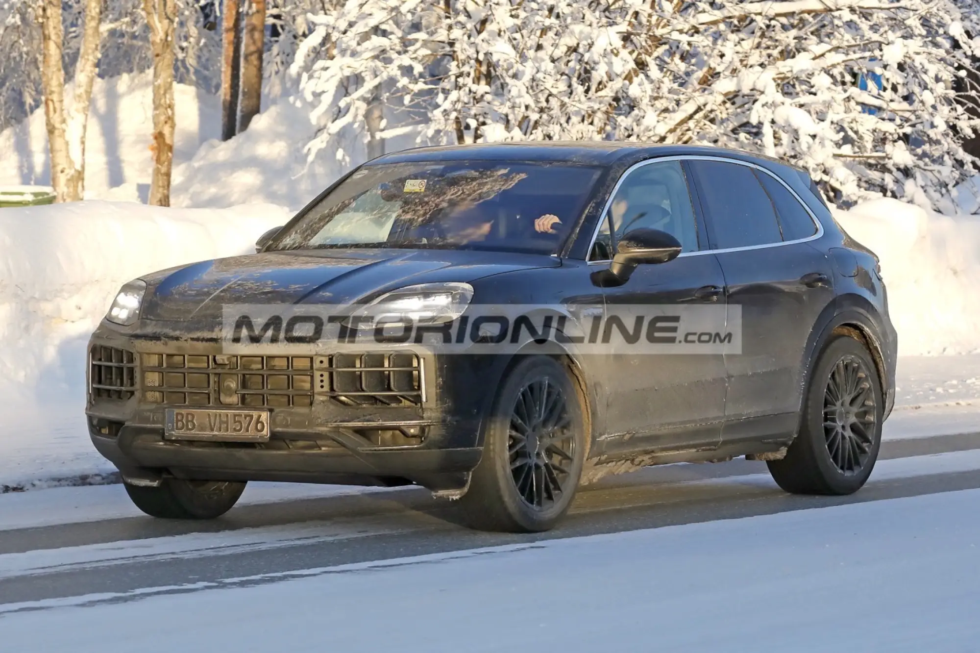 Porsche Cayenne - Foto spia 11-3-2026 - 1