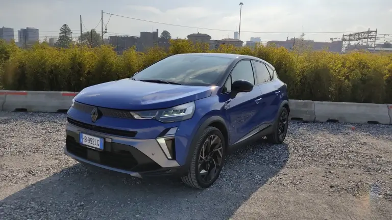 Renault Captur E-Tech 2026 - Prova Milano - 2