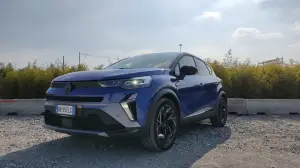 Renault Captur E-Tech 2026 - Prova Milano