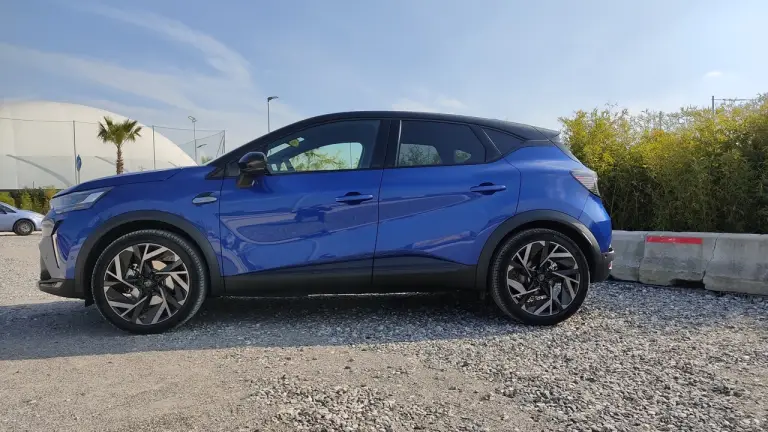 Renault Captur E-Tech 2026 - Prova Milano - 8