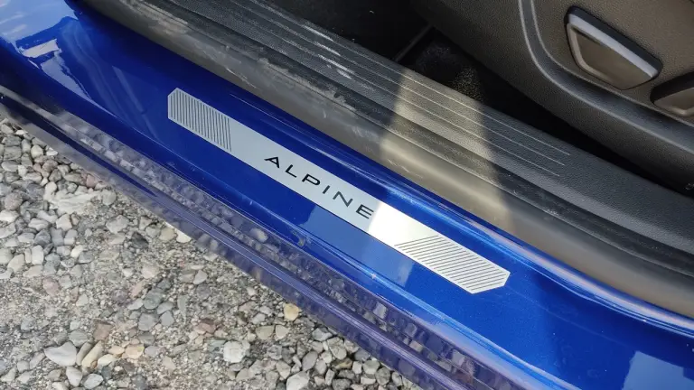 Renault Captur E-Tech 2026 - Prova Milano - 25