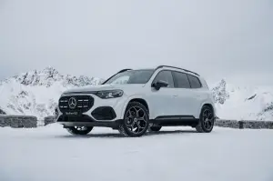 Mercedes GLB Hybrid 2026 - Foto ufficiali