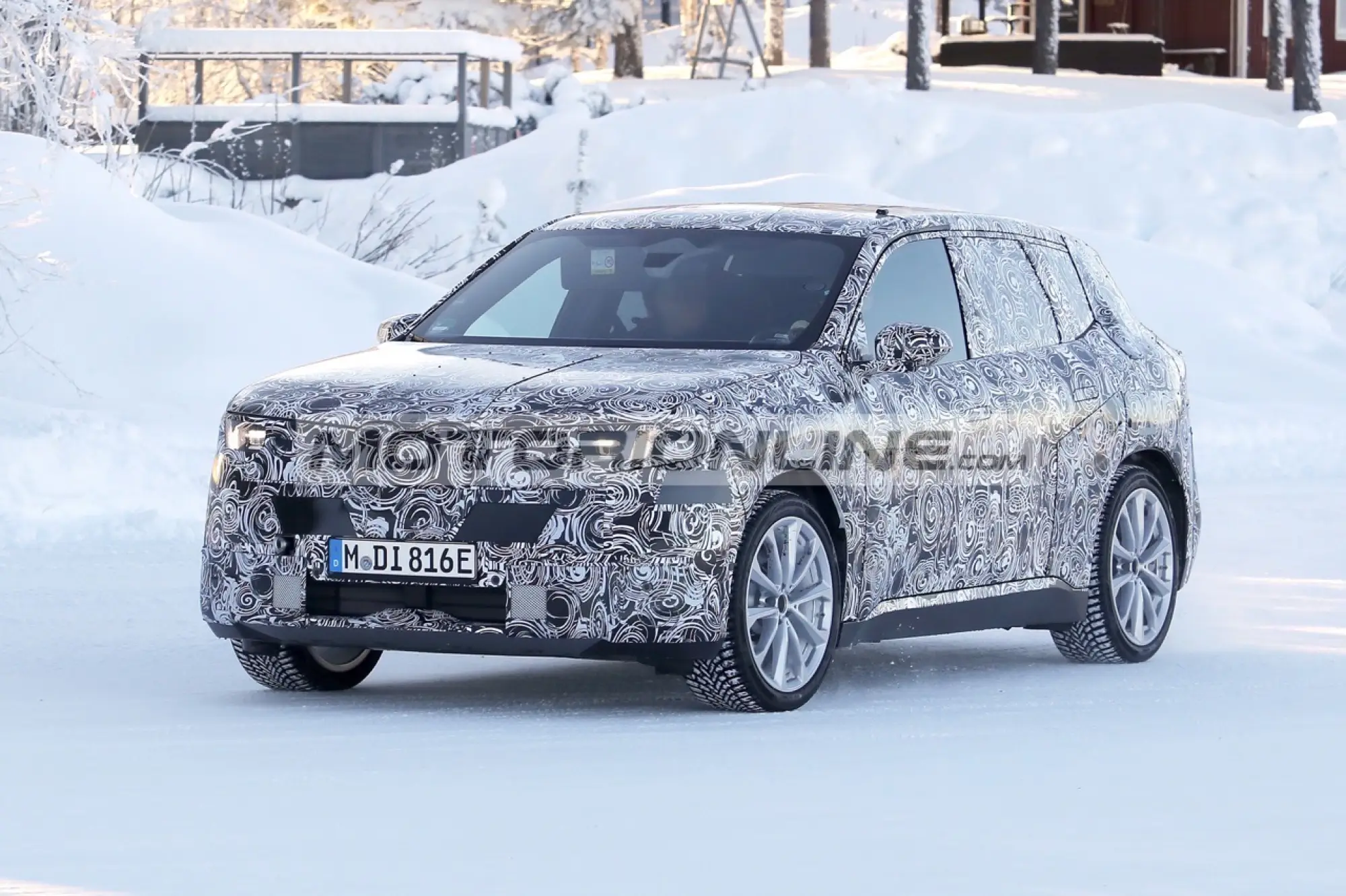 BMW X1 2027 - Foto spia 13-3-2026 - 3